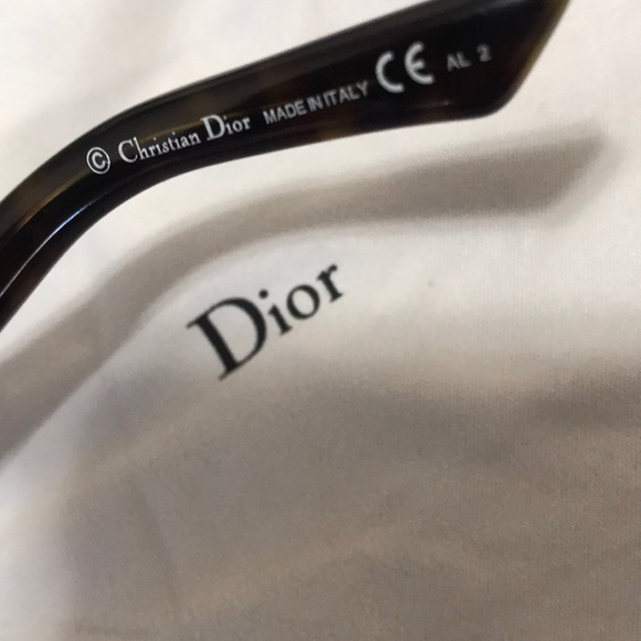 Authentic Christian Dior sun glasses - Picture 6 of 8